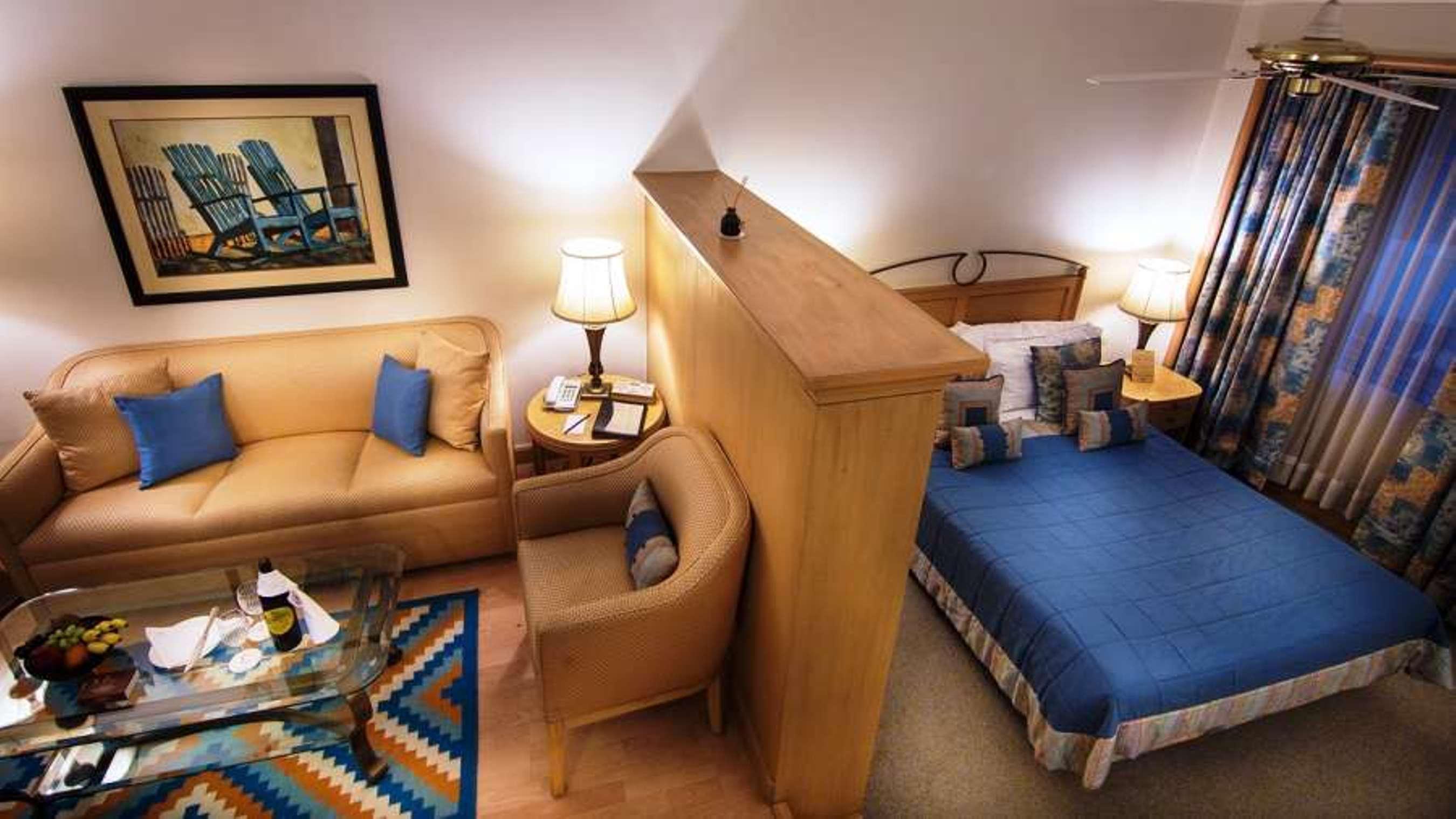 The Orchid Hotel Mumbai Vile Parle Εξωτερικό φωτογραφία A room at the Inn at Sedona