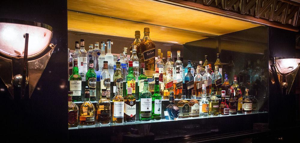The Orchid Hotel Mumbai Vile Parle Εξωτερικό φωτογραφία A selection of spirits