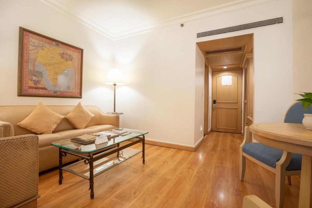 The Orchid Hotel Mumbai Vile Parle Εξωτερικό φωτογραφία A suite at the Taj Mahal Palace, Mumbai